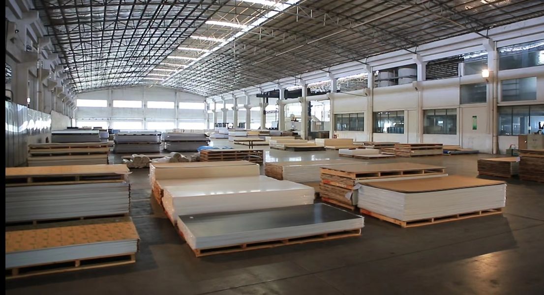 BESTA ACRYLIC CO., LTD. メーカー生産ライン