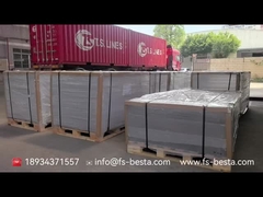 純 PMMA アクリルシート 92% までの光伝達性 化学的耐性 / 耐天候性